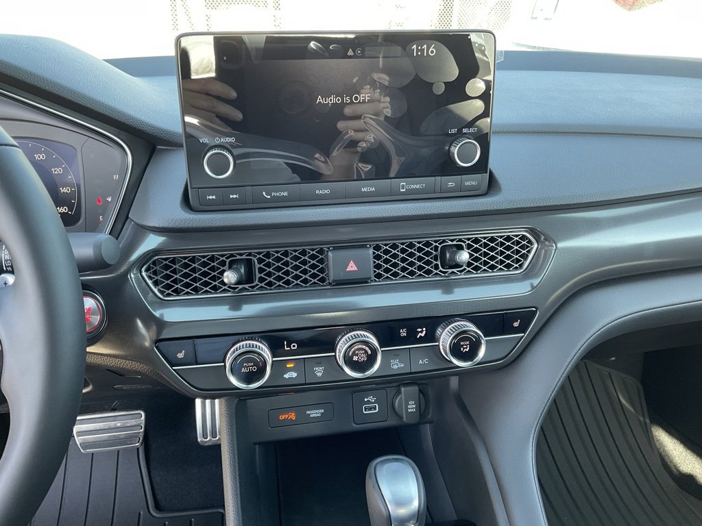 New 2025 Acura Integra A-Spec image 12