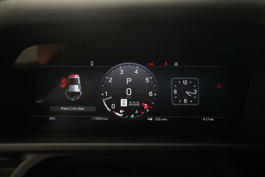 Used 2025 Land Rover Defender 110 S AWD/4WD image 2