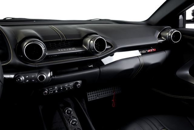 Certified 2022 Ferrari 812 GTS RWD image 29