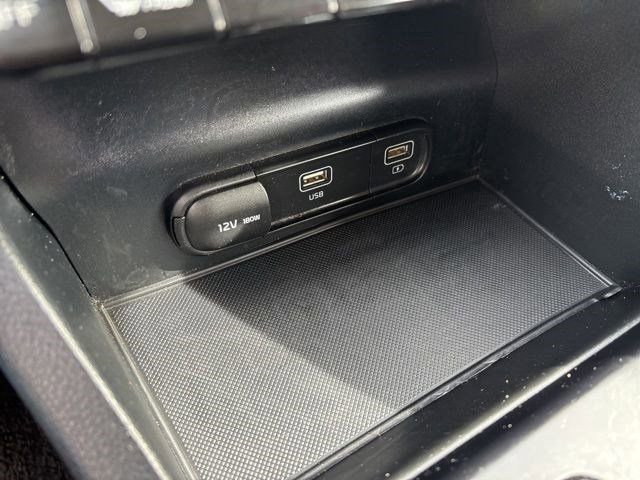 Used 2023 Kia K5 LXS image 25