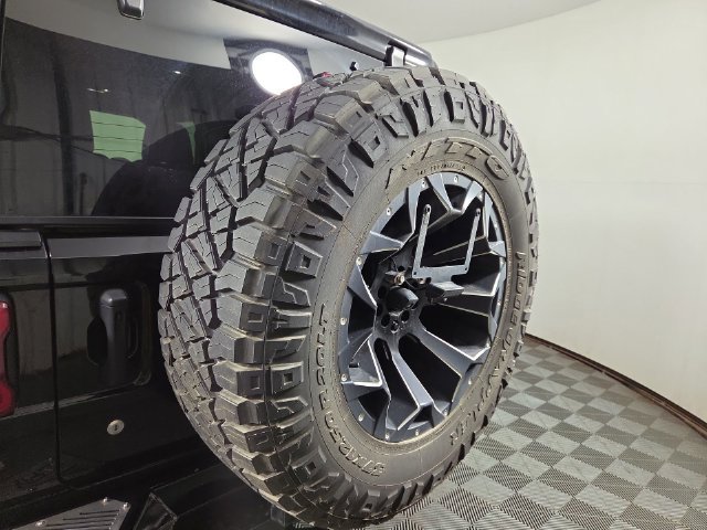 Used 2019 Jeep Wrangler Unlimited Sahara w/ Quick Order Package 24M Moab AWD/4WD image 32