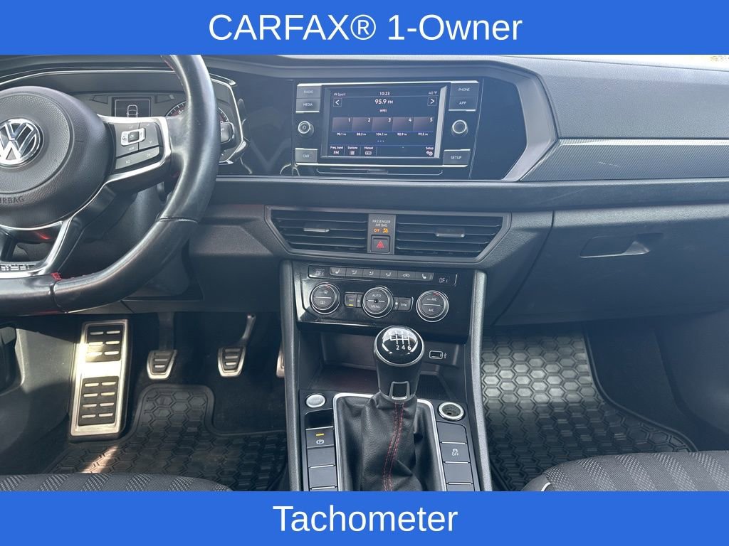 Used 2019 Volkswagen Jetta GLI image 19