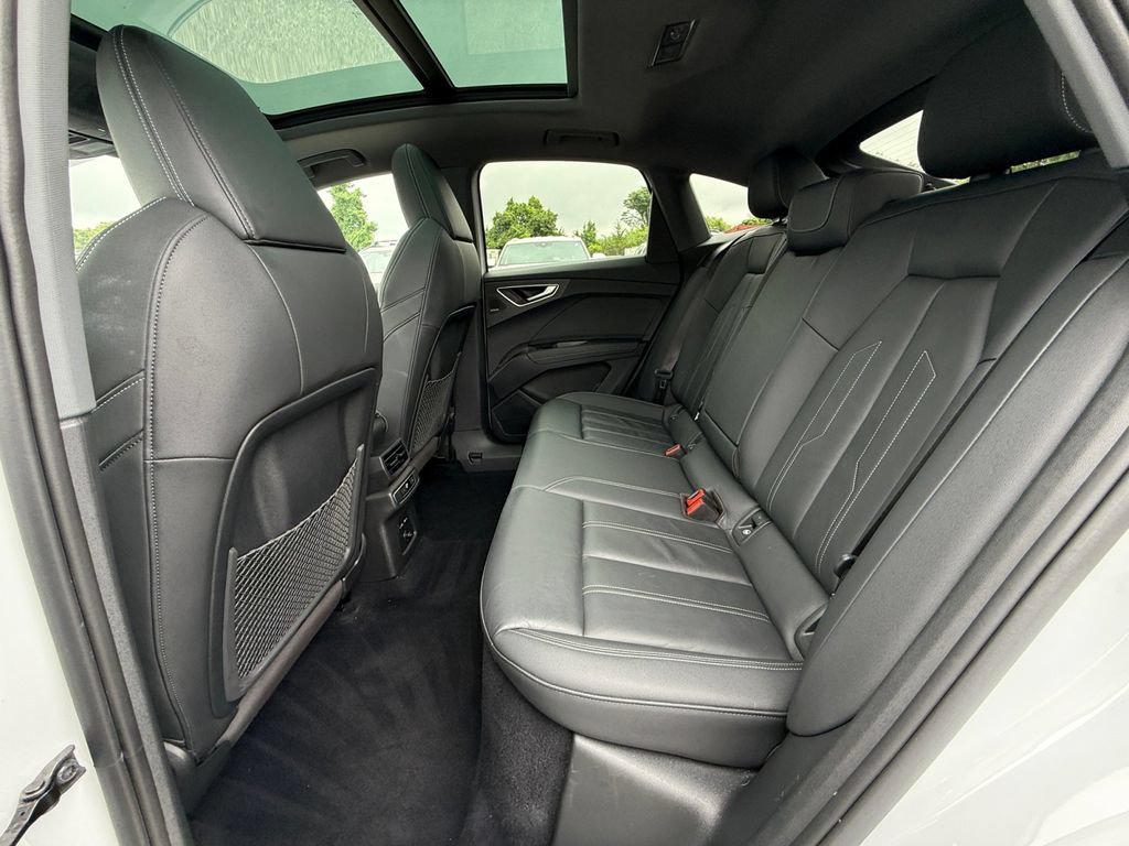 Used 2023 Audi Q4 e-tron Premium Plus w/ Premium Plus AWD/4WD image 22