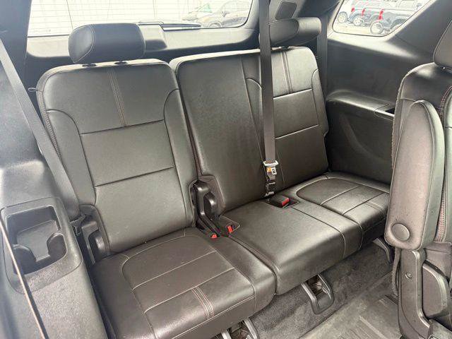 Used 2023 Chevrolet Traverse RS AWD/4WD image 5