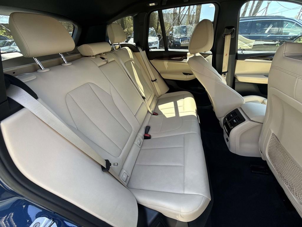 Used 2022 BMW X3 xDrive30i w/ Premium Package 2 image 10
