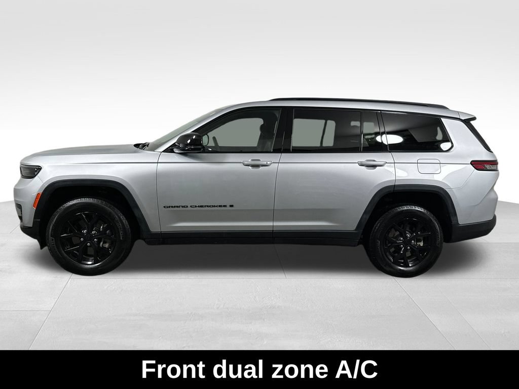 Used 2025 Jeep Grand Cherokee L Altitude AWD/4WD image 7