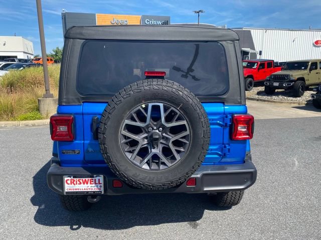 New 2025 Jeep Wrangler Unlimited Sahara AWD/4WD image 6