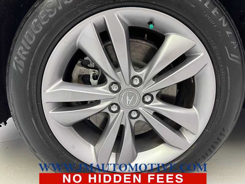 Used 2023 Acura MDX SH-AWD image 9