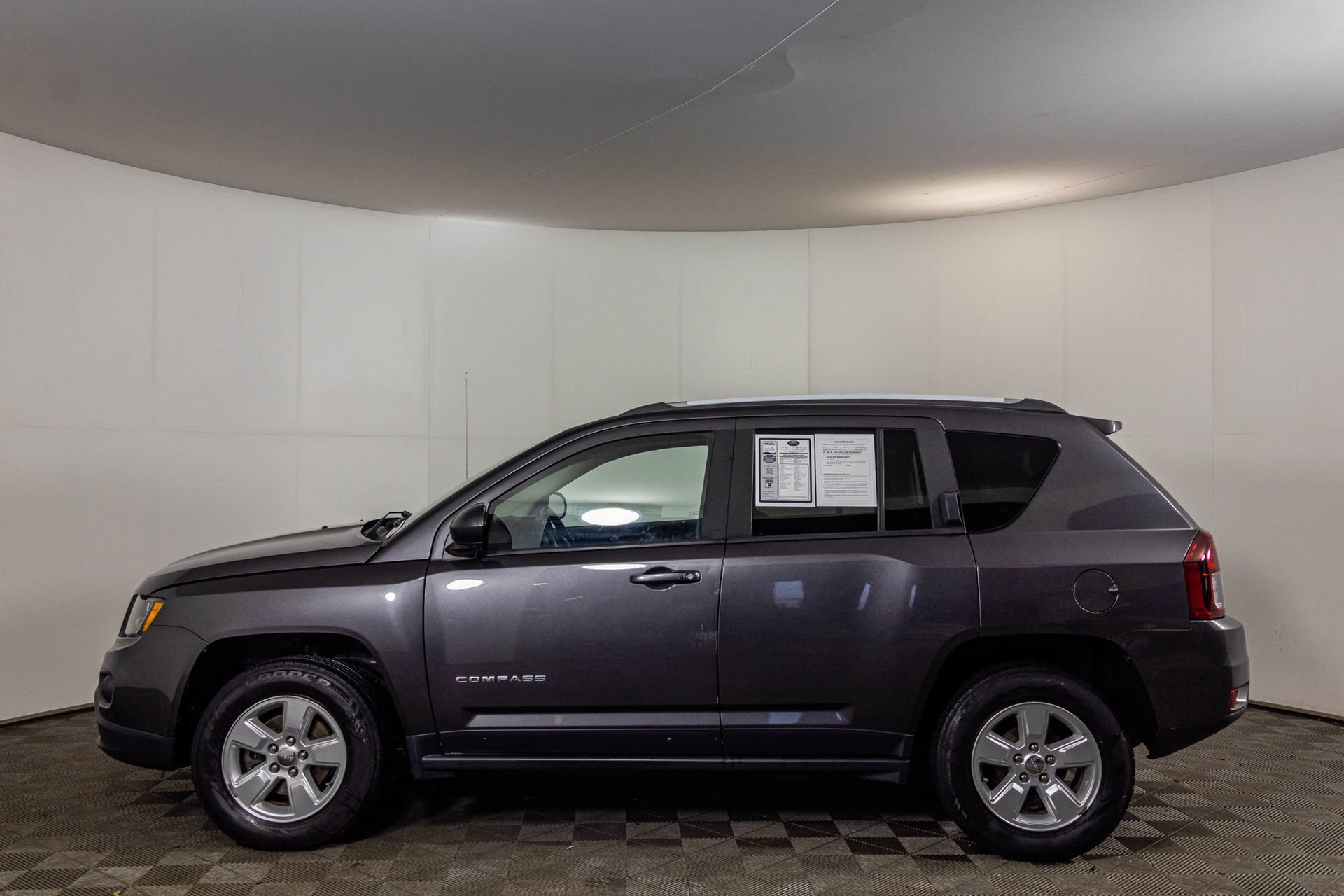 Used 2016 Jeep Compass Sport w/ Power Value Group FWD image 17