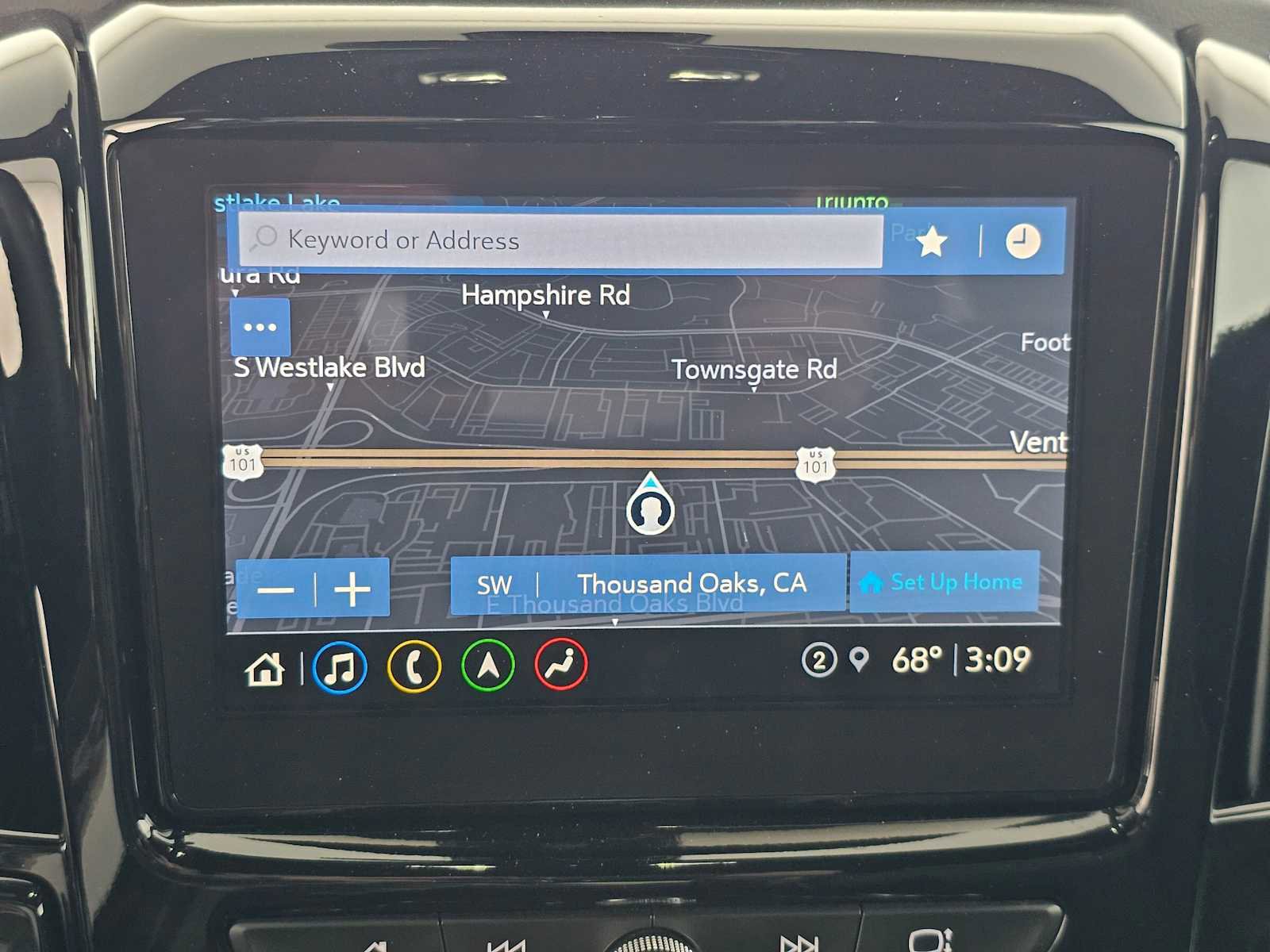 Used 2023 Chevrolet Traverse Premier w/ Redline Edition image 26