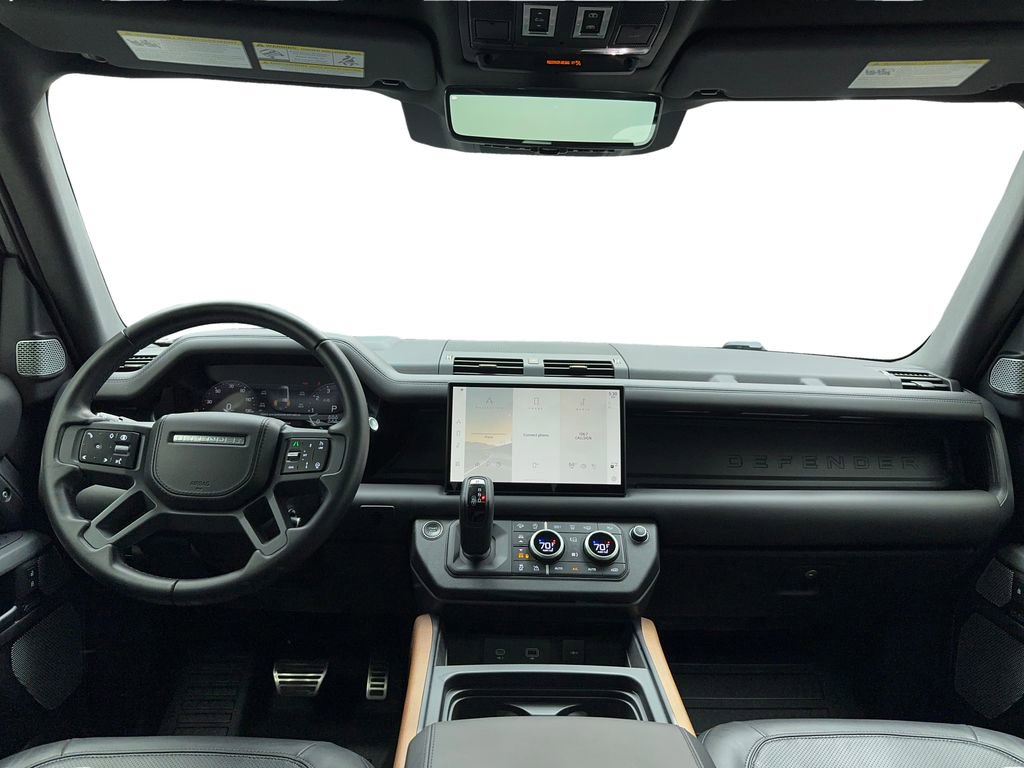 Used 2024 Land Rover Defender 130 X image 18