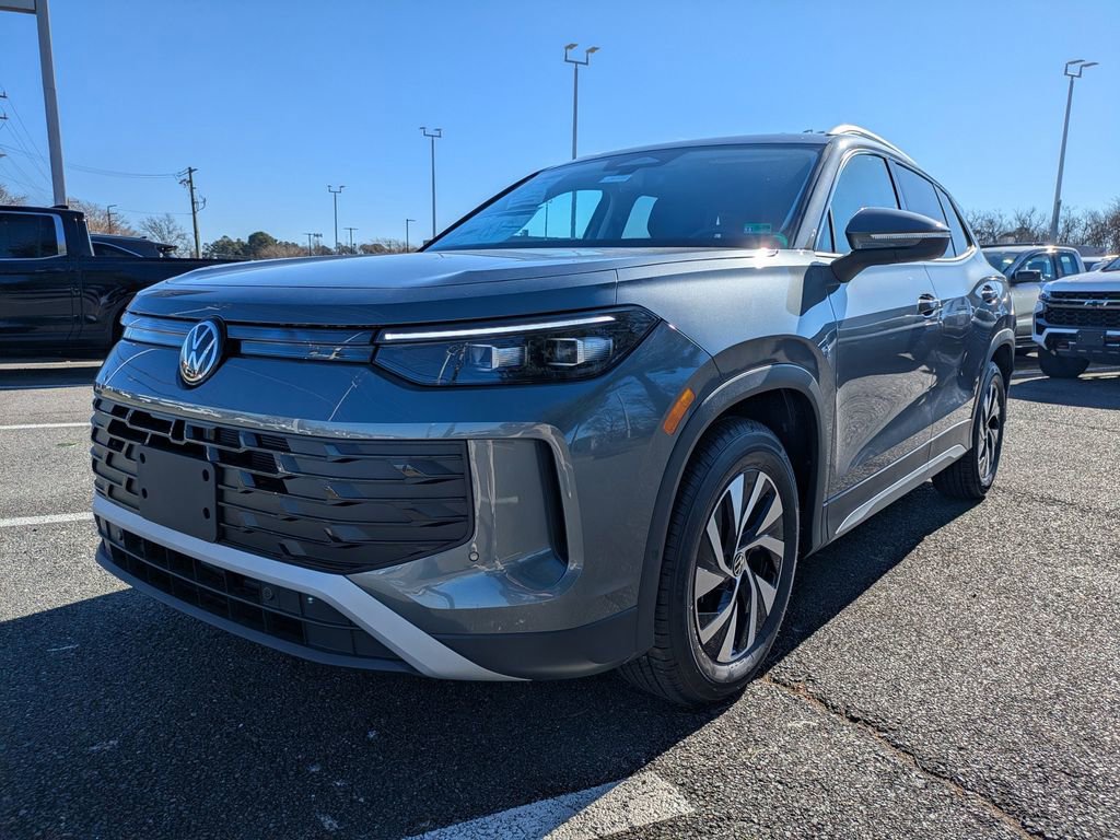 New 2026 Volkswagen Tiguan S image 8