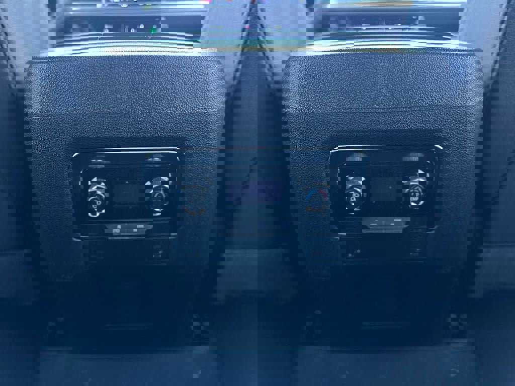 New 2026 Chevrolet Suburban LT w/ Comfort Package image 21