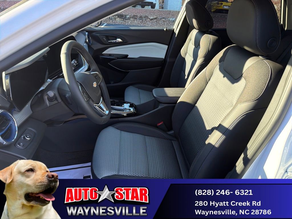 New 2025 Chevrolet Trax LT w/ LT Convenience Package image 12