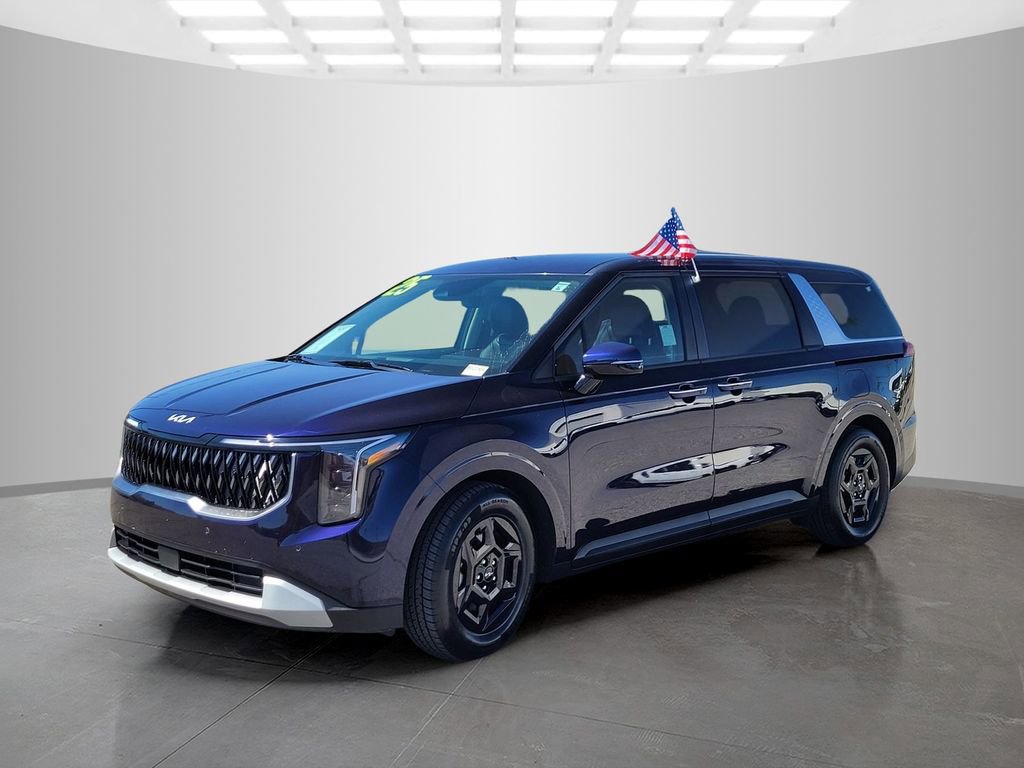 Used 2025 Kia Carnival image 8