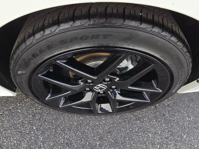 Used 2025 Honda Civic Sport image 22