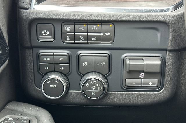New 2026 Chevrolet Tahoe Premier AWD/4WD image 34