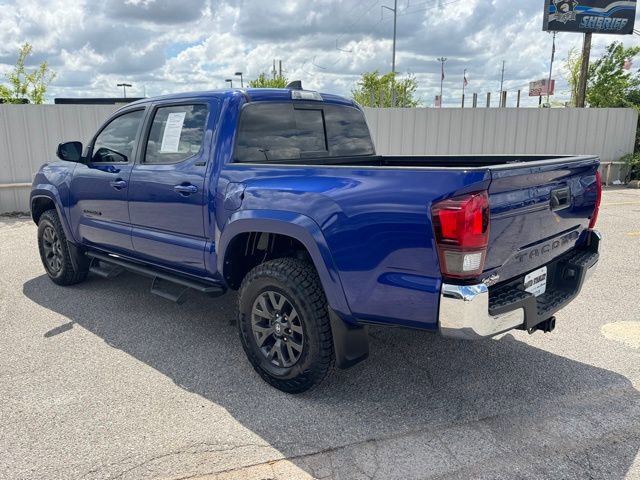 Used 2022 Toyota Tacoma SR5 RWD image 4