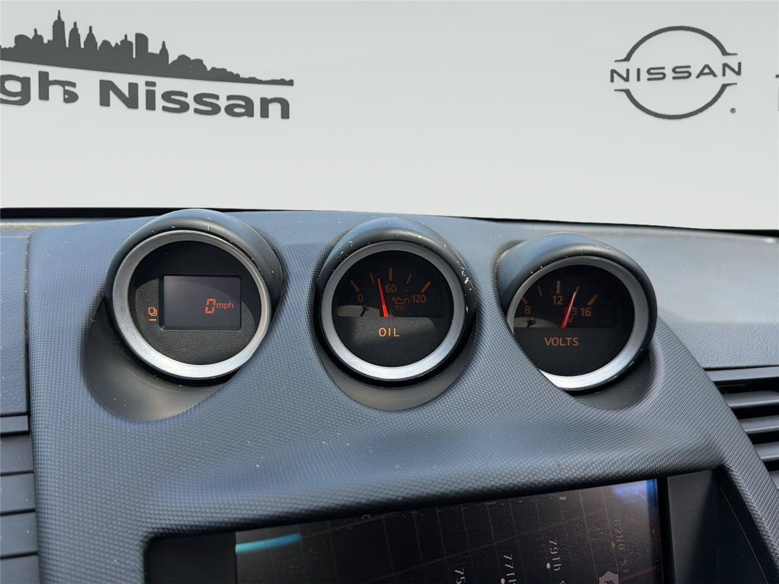 Used 2006 Nissan 350Z Touring RWD image 21