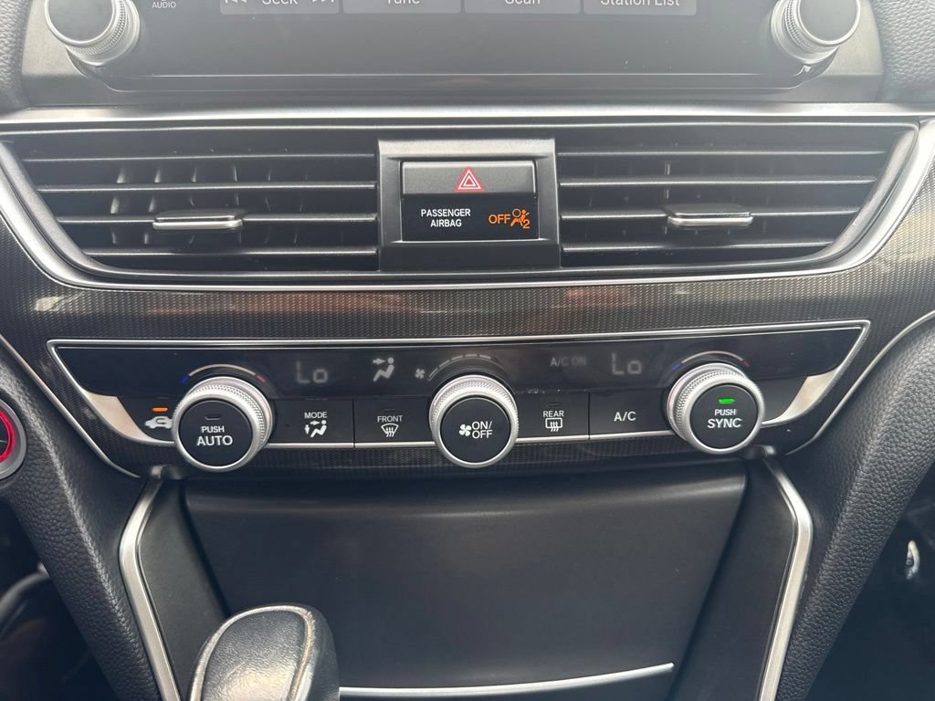Used 2020 Honda Accord Sport image 10