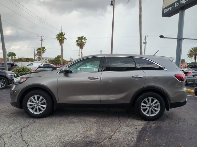 Used 2019 Kia Sorento LX image 8