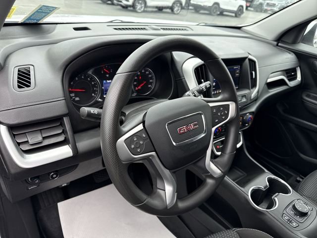 Used 2022 GMC Terrain SLE w/ Driver Convenience Package image 10