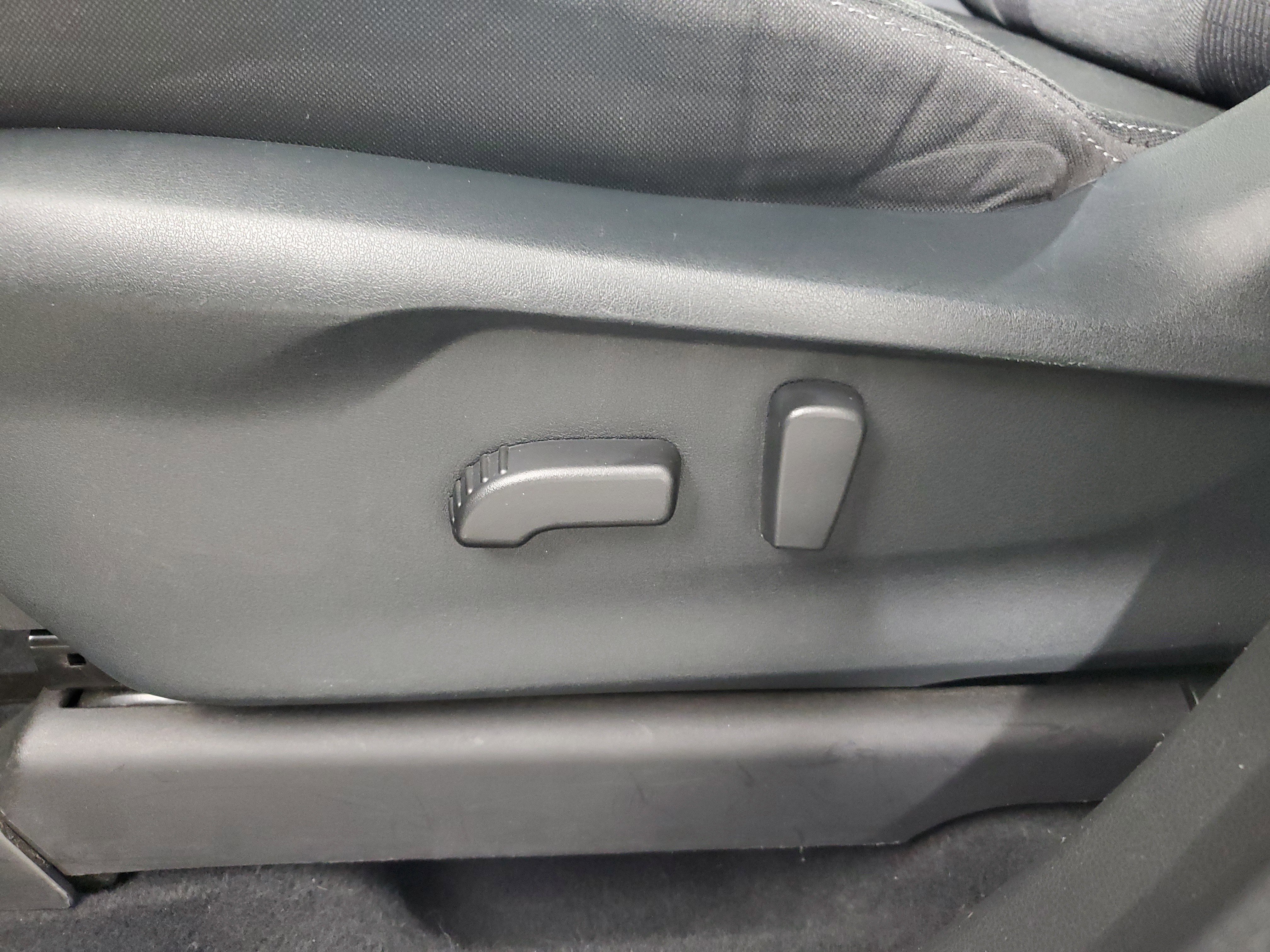 Used 2023 Subaru Ascent Premium image 29