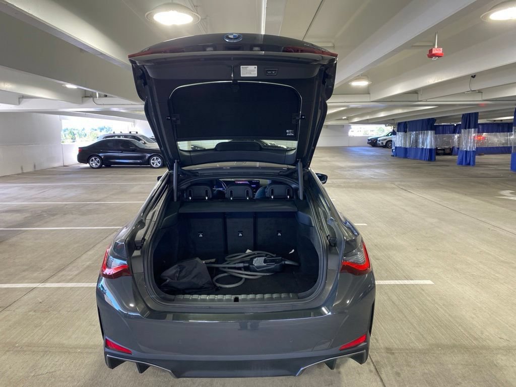 Used 2023 BMW i4 eDrive35 w/ Premium Package RWD image 7