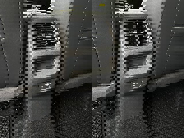 New 2026 Volkswagen Tiguan SE R-Line image 26