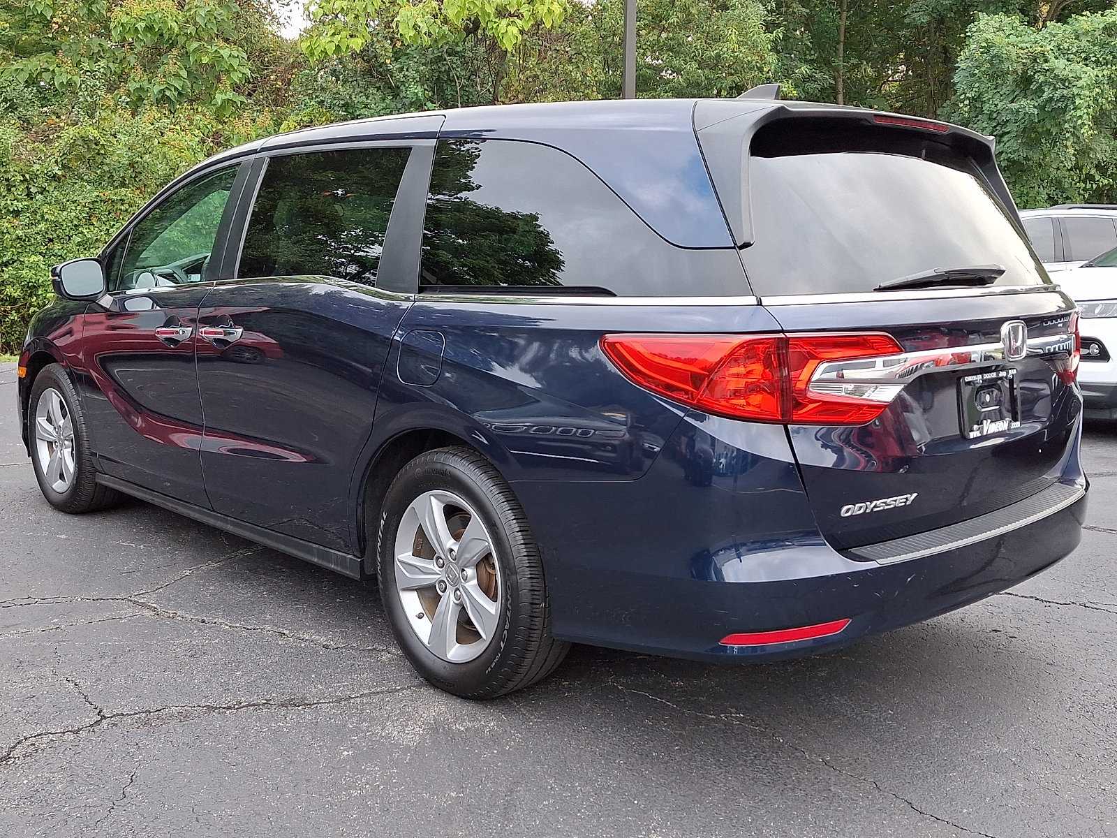 Used 2019 Honda Odyssey EX image 4