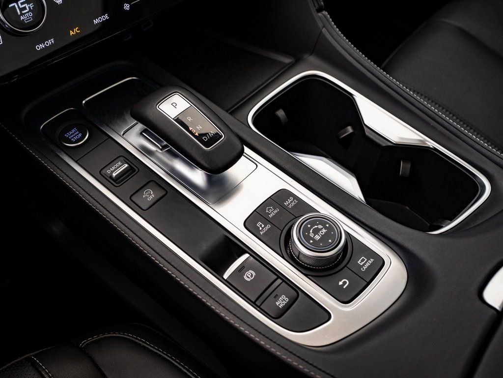 Used 2025 INFINITI QX60 Sensory image 32