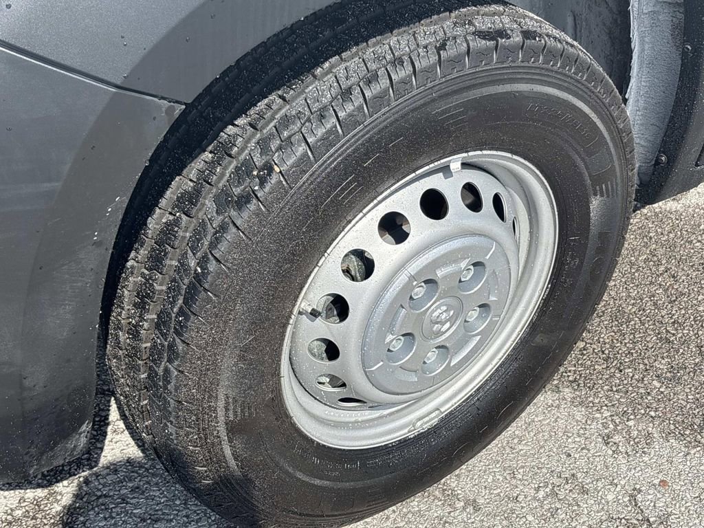 Used 2025 RAM ProMaster 2500 image 9