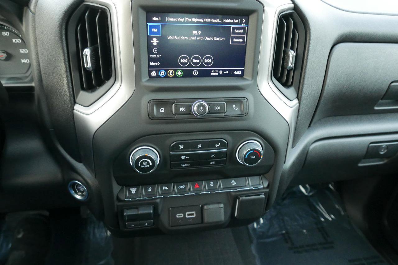 Used 2024 Chevrolet Silverado 2500 Custom w/ Custom Value Package image 18