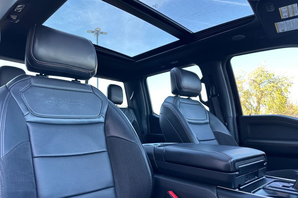 Used 2025 Ford F150 Raptor AWD/4WD image 16