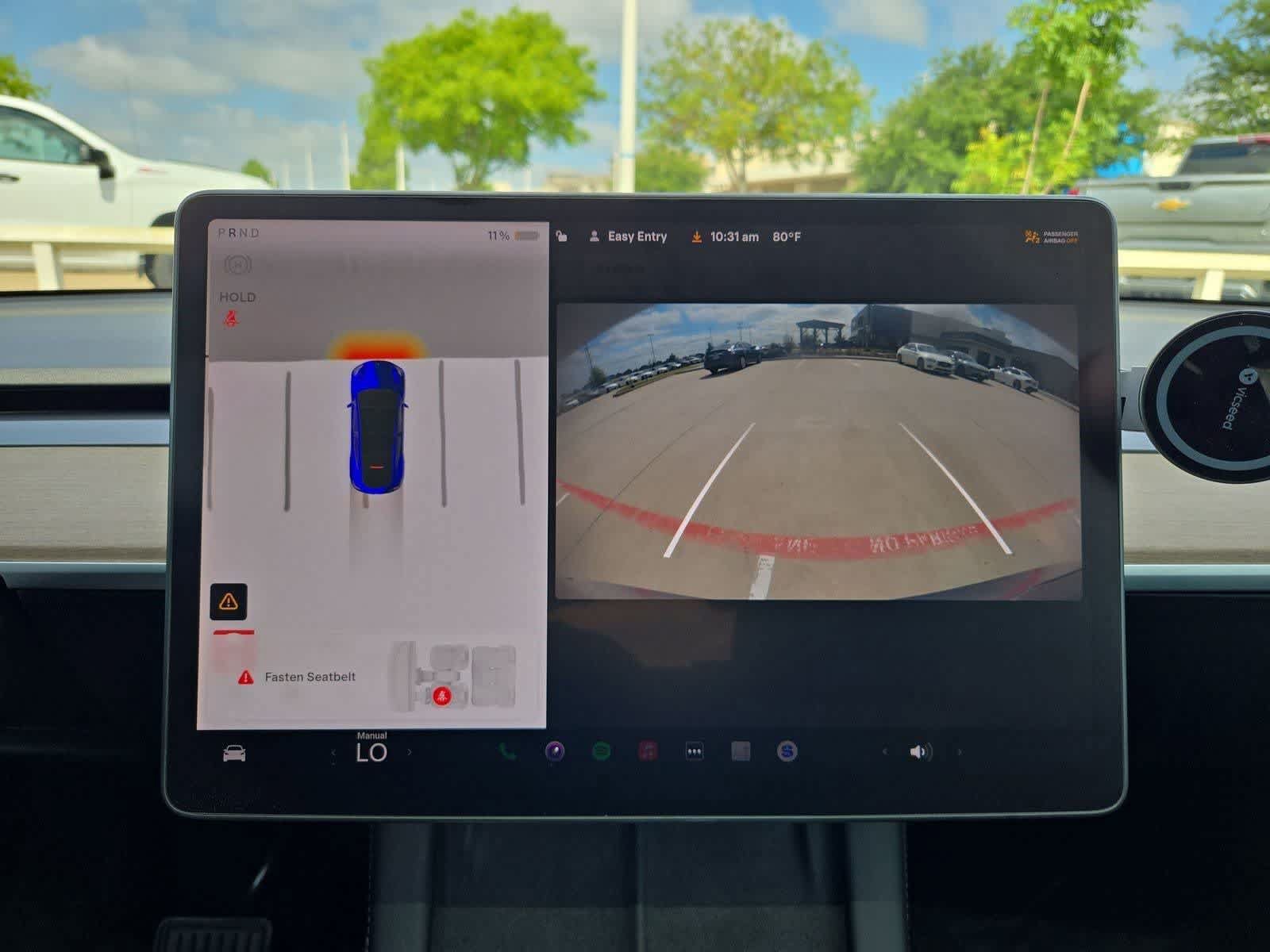 Used 2022 Tesla Model Y Long Range AWD/4WD image 27