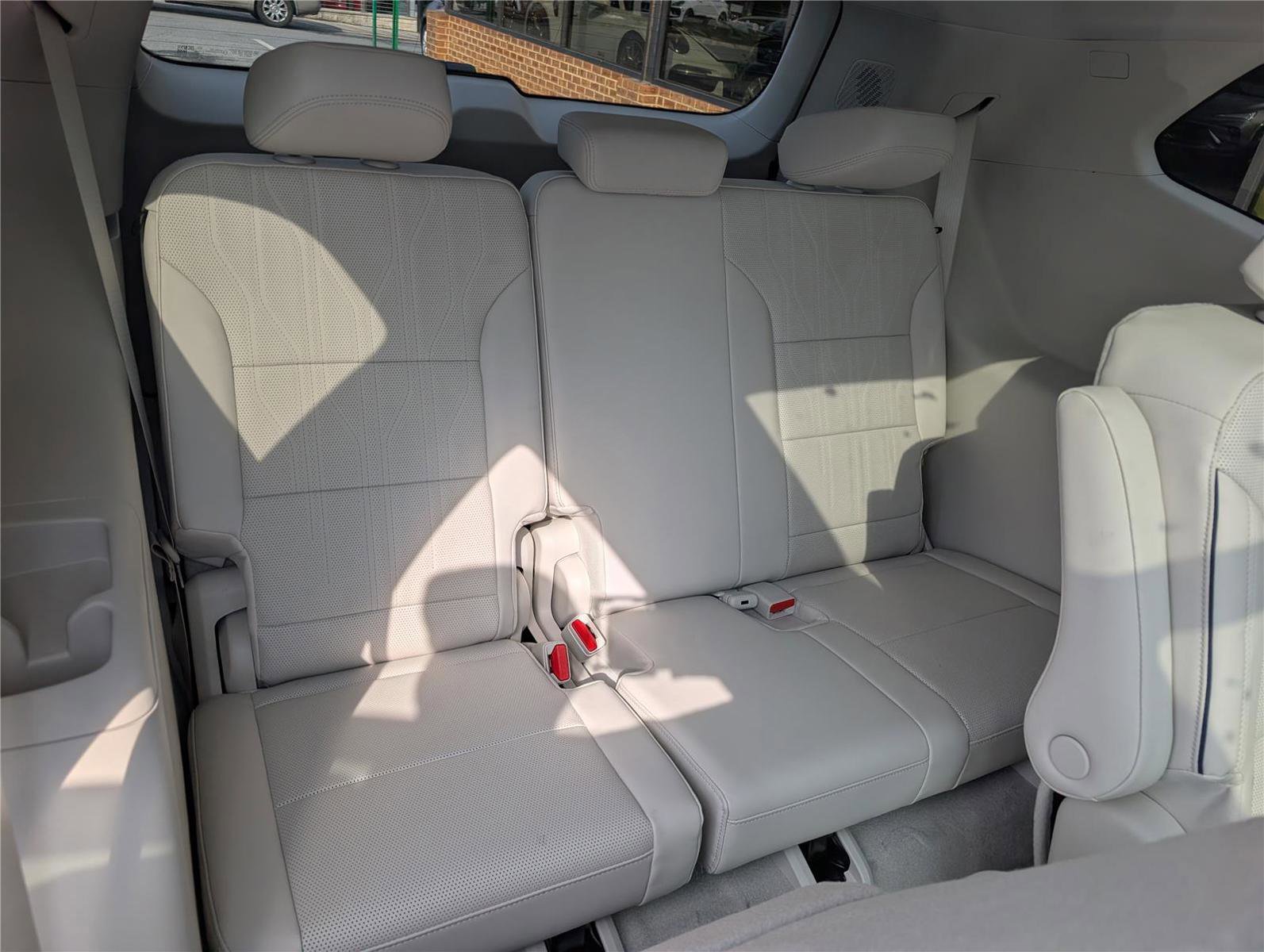 New 2026 Buick Enclave Avenir w/ Super Cruise Package image 10