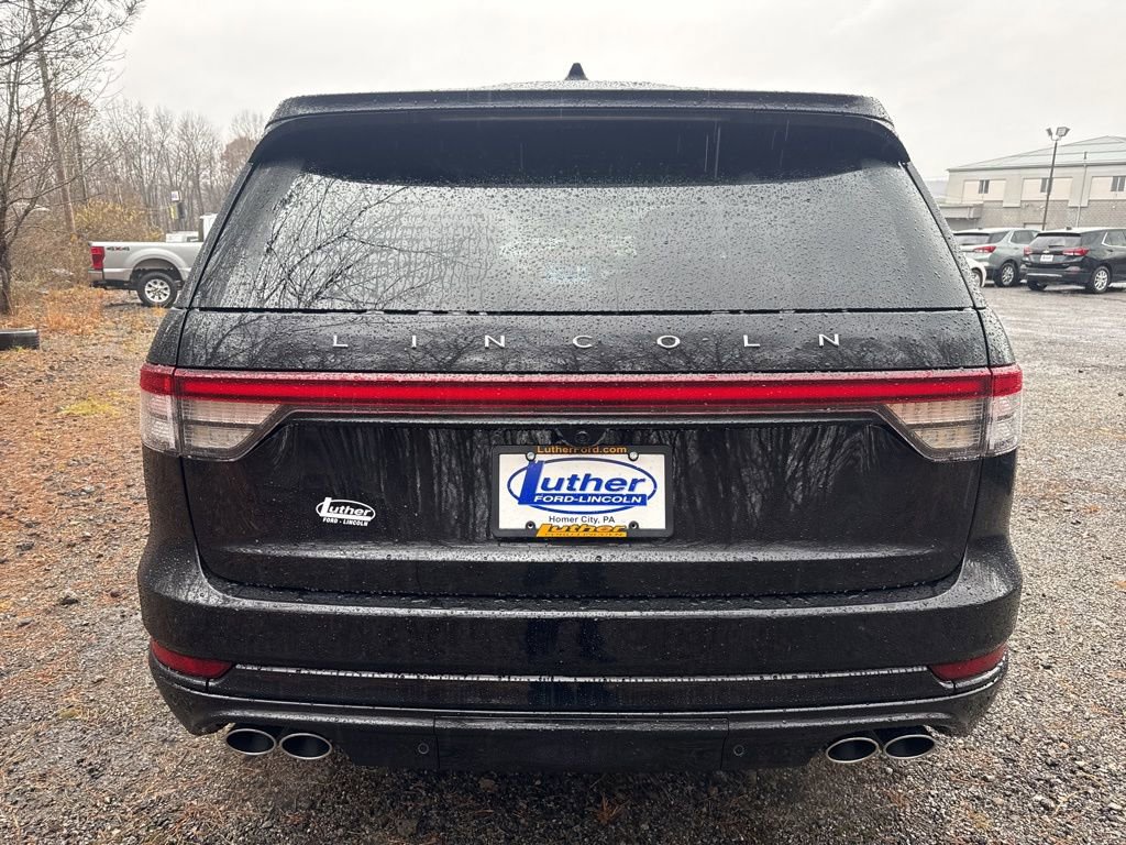 New 2026 Lincoln Aviator Reserve w/ Jet Appearance Package image 8