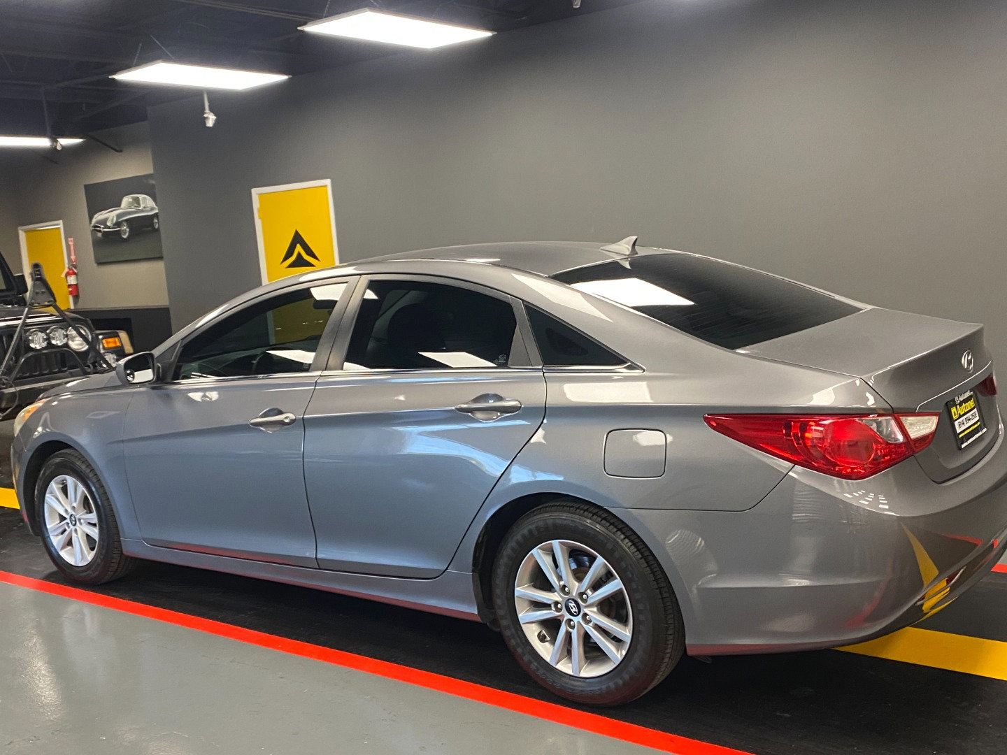 Used 2011 Hyundai Sonata GLS w/ Popular Equipment Pkg 2 FWD image 4
