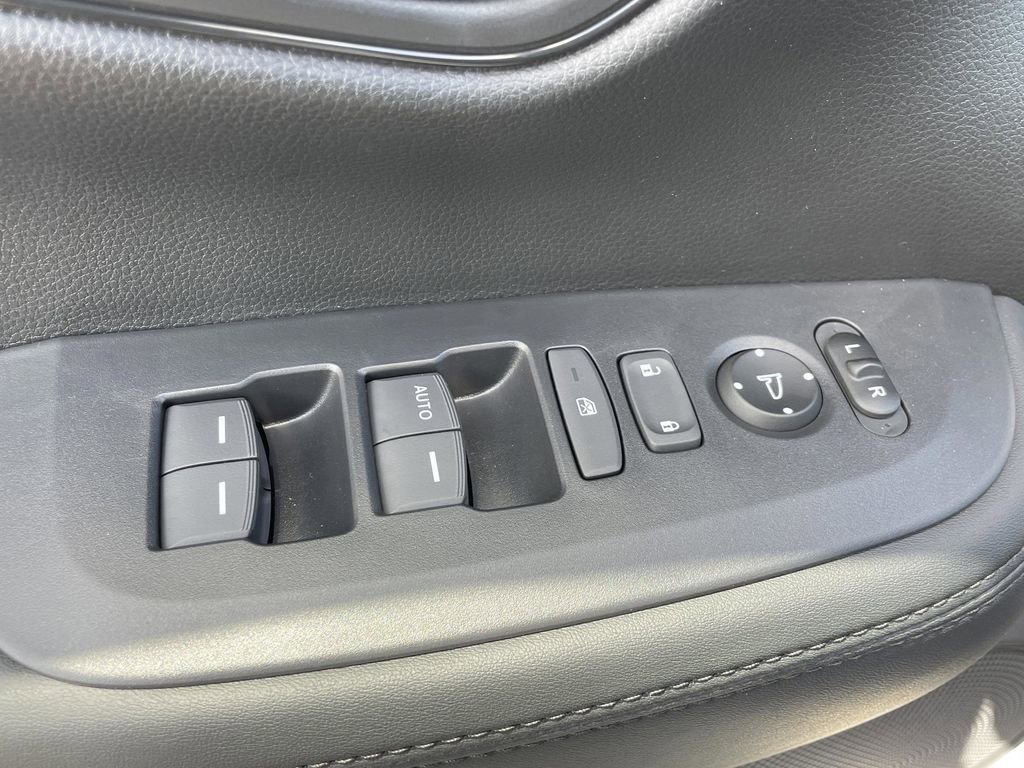 New 2026 Honda HR-V LX image 23