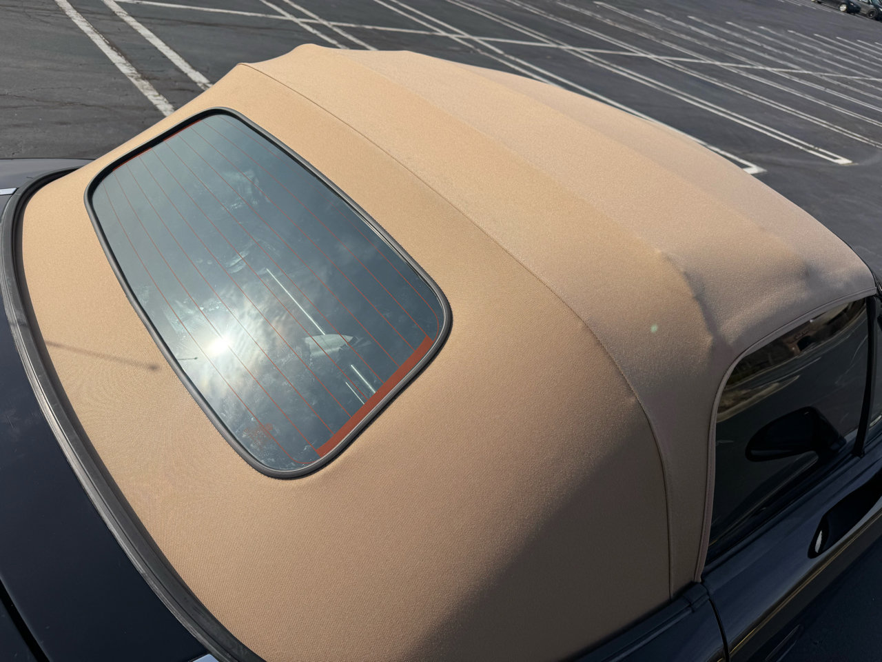 Used 2002 MAZDA MX-5 Miata image 12