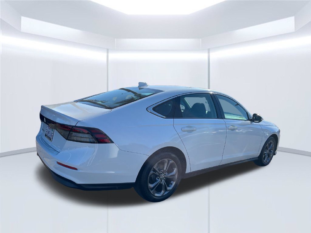 Certified 2024 Honda Accord EX image 5