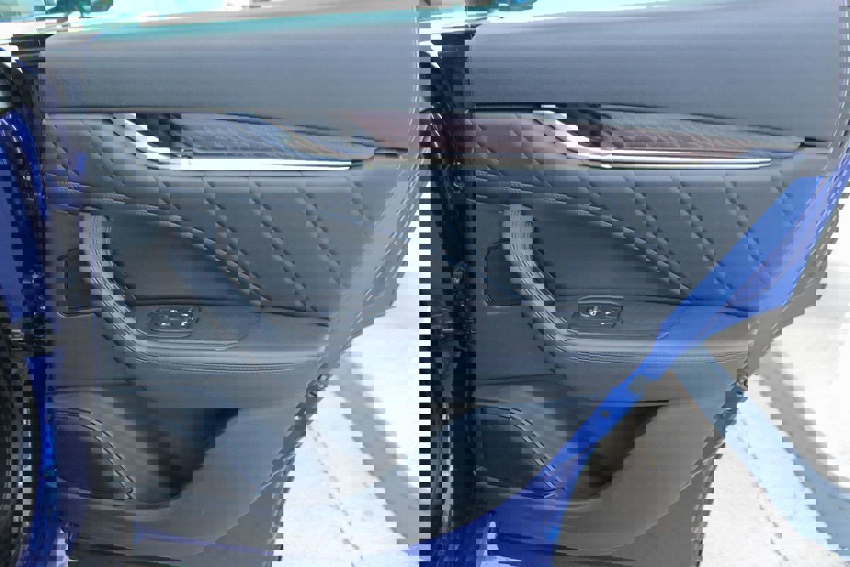 Used 2023 Maserati Levante GT image 36