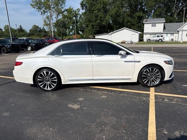 Used 2017 Lincoln Continental Reserve w/ Climate Package AWD/4WD image 2