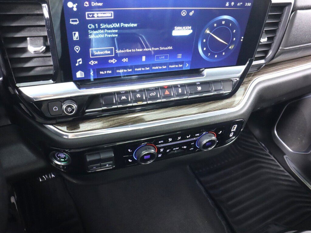 Used 2025 Chevrolet Silverado 1500 LT image 15