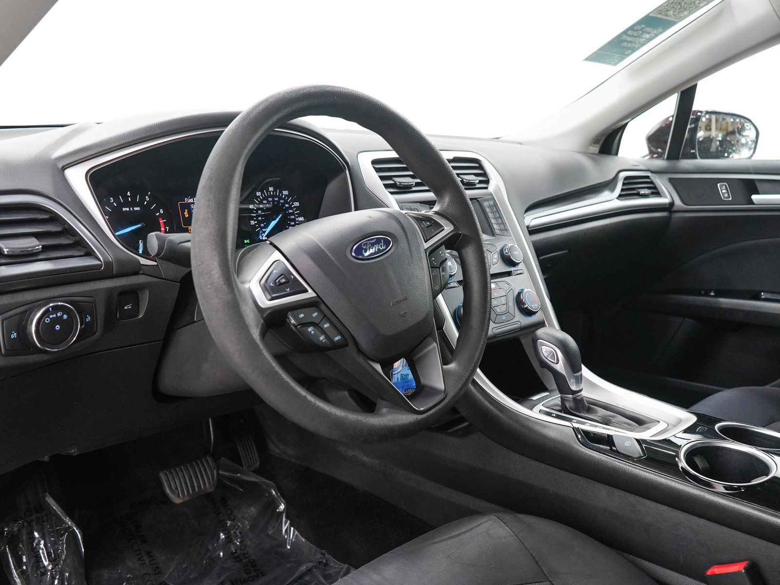 Used 2013 Ford Fusion SE FWD image 22