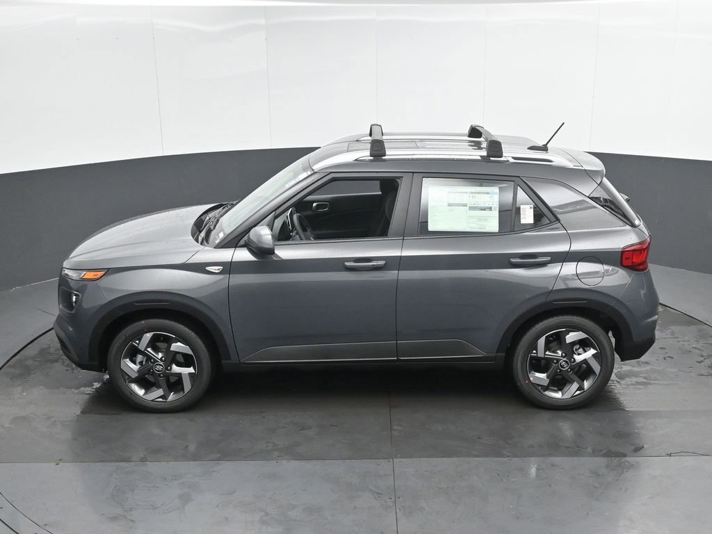 New 2026 Hyundai Venue SEL FWD image 40