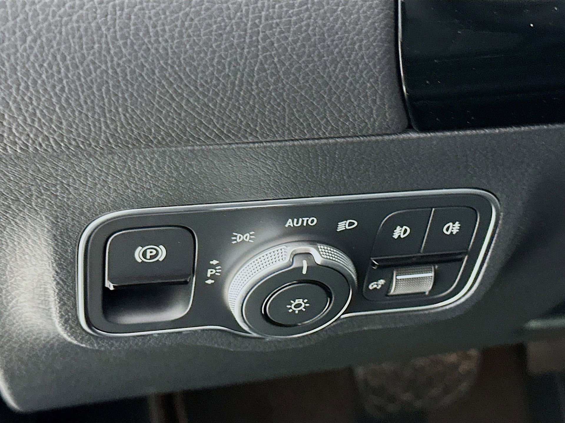 New 2026 Mercedes-Benz GLA 250 image 11