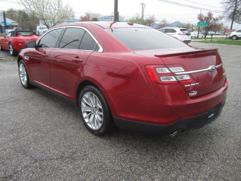 Used 2013 Ford Taurus Limited FWD image 6