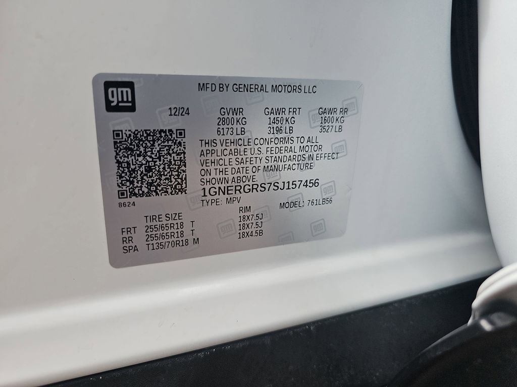 Used 2025 Chevrolet Traverse LT FWD image 44