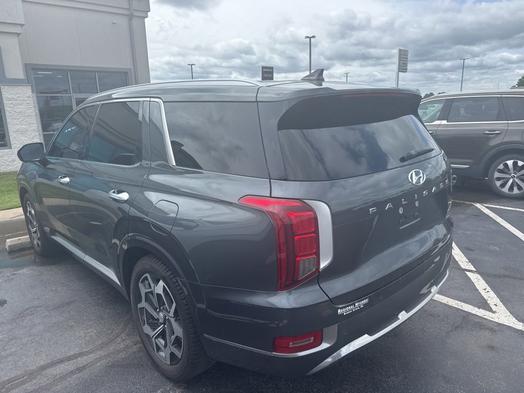 Used 2022 Hyundai Palisade Calligraphy w/ Cargo Package FWD image 6